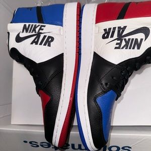 Jordan Wmns 1 Rebel Top 3